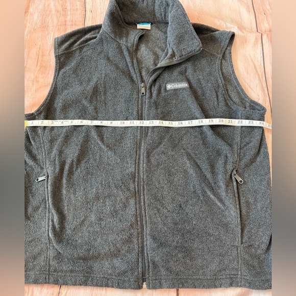 Columbia Vest Men's XL Charcoal Gray Fleece Full Zip-Up Front w/ Zipper Pockets - Picture 2 of 7